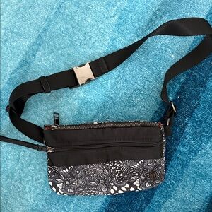 Lululemon Black and White Lace Patterned Crossbody Bag